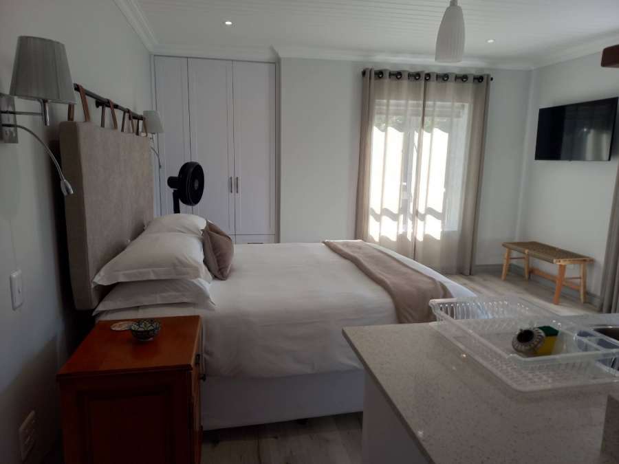 12 Bedroom Property for Sale in Wilderness Central Western Cape